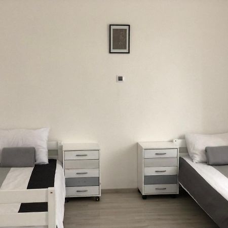 Mija Apartman S Vinnym Sklipkem, Zahradou A Grilem Kájov Екстериор снимка