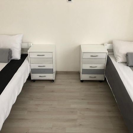 Mija Apartman S Vinnym Sklipkem, Zahradou A Grilem Kájov Екстериор снимка